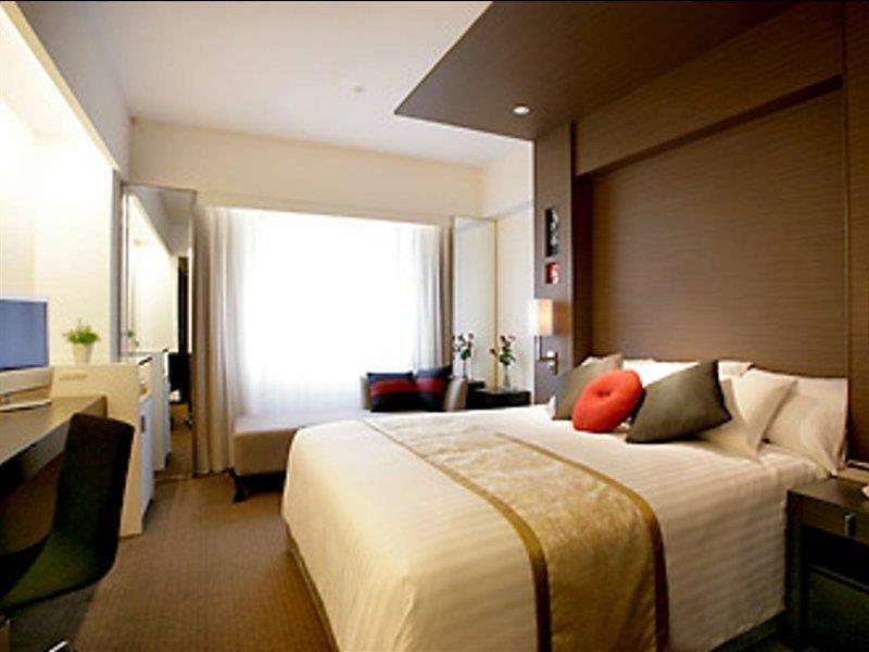 Courtyard By Marriott Tokyo Ginza Hotel Exterior photo