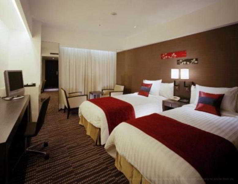 Courtyard By Marriott Tokyo Ginza Hotel Exterior photo